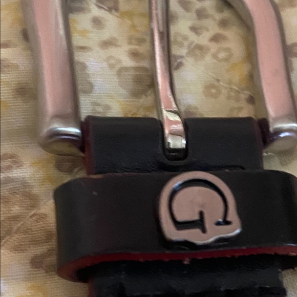 Size - Small - GUESS - Stainless steel buckle/ Leather  Belt - Picture 1 of 8